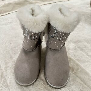 Juicy couture boots
